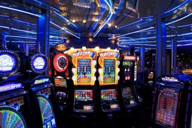 nirwana888 platform showing live-dealer tables, slot games, and sports betting options